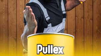 Tak zmieniają się czasy: Kiedyś Pullex reklamował „Hiasl, majsterkowicz, a dziś zachowujący zimną krew karateka”. | © ADLER