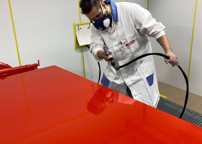 Oprócz standardowych kolorów, drzwi mogą być również pomalowane na dowolny kolor specjalny - już od jednej sztuki. | © Brunex