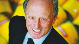 Inż. Günther Berghofer wieloletni Prezes Zarządu ADLER i przewodniczący Rady Nadzorczej Inż. Günther Berghofer wieloletni Prezes Zarządu ADLER i przewodniczący Rady Nadzorczej